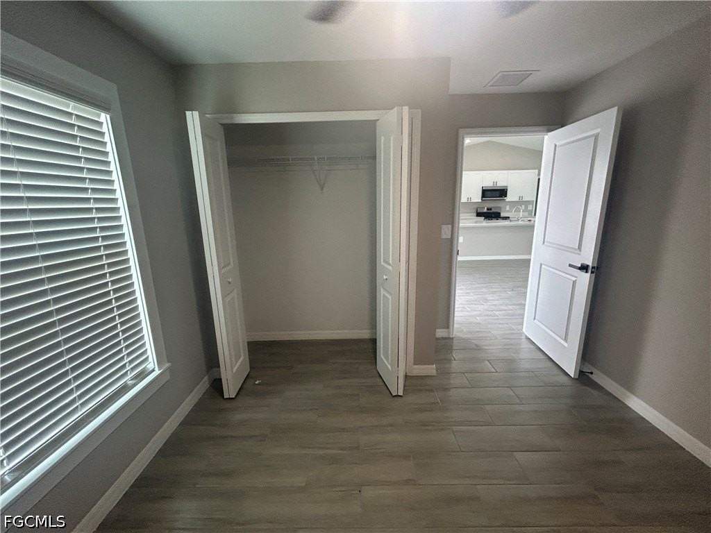 3804 Ne 9th Pl - Photo 7 of 17