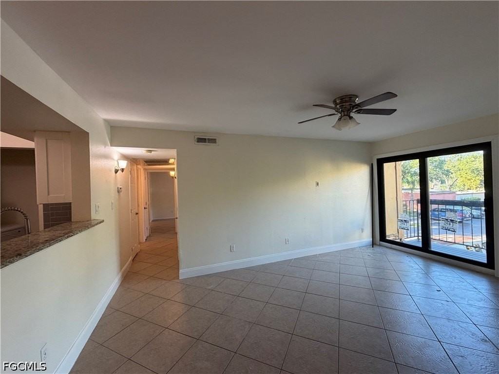 2925 Winkler Ave #914 - Photo 4 of 10