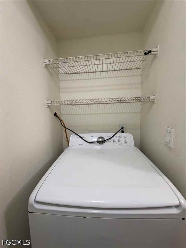 2925 Winkler Ave #914 - Photo 7 of 10