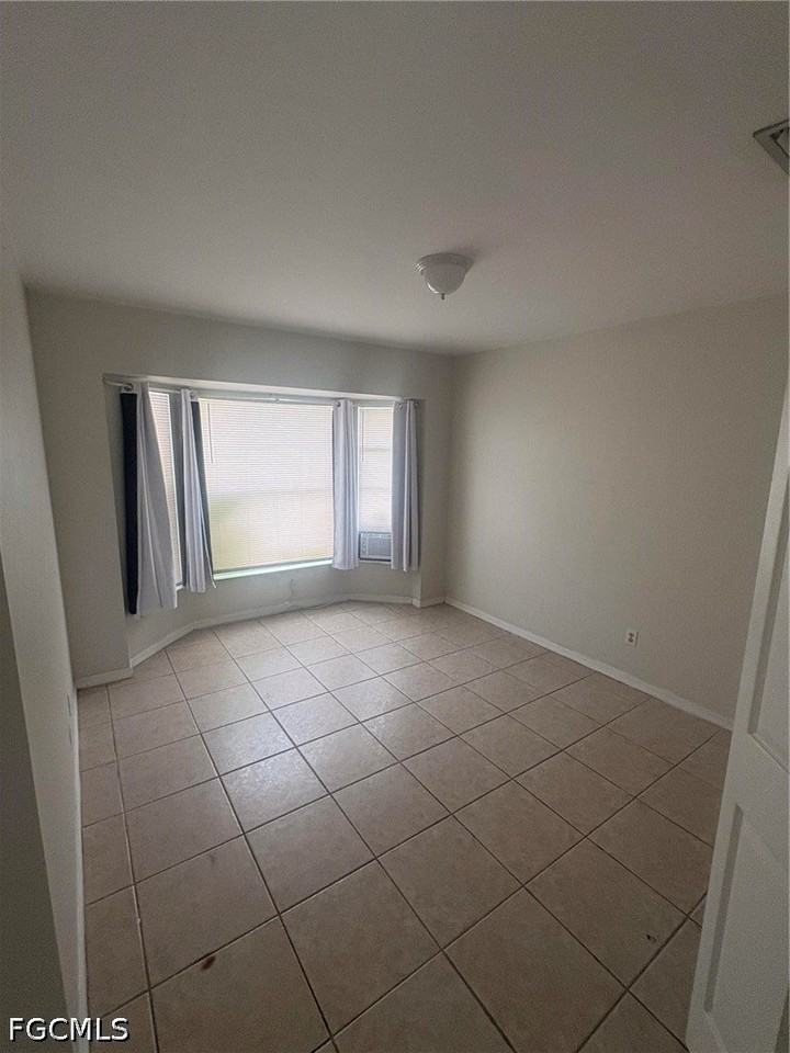 2202 Ne 6th St #2202 - Photo 4 of 10