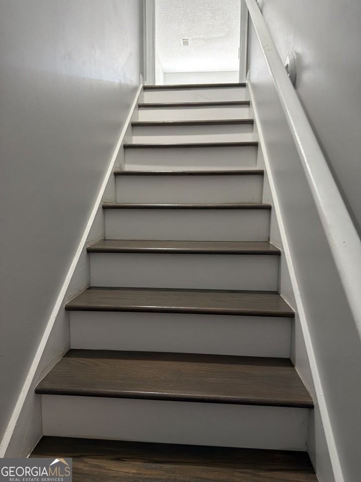 4792 Golod Way - Photo 5 of 8