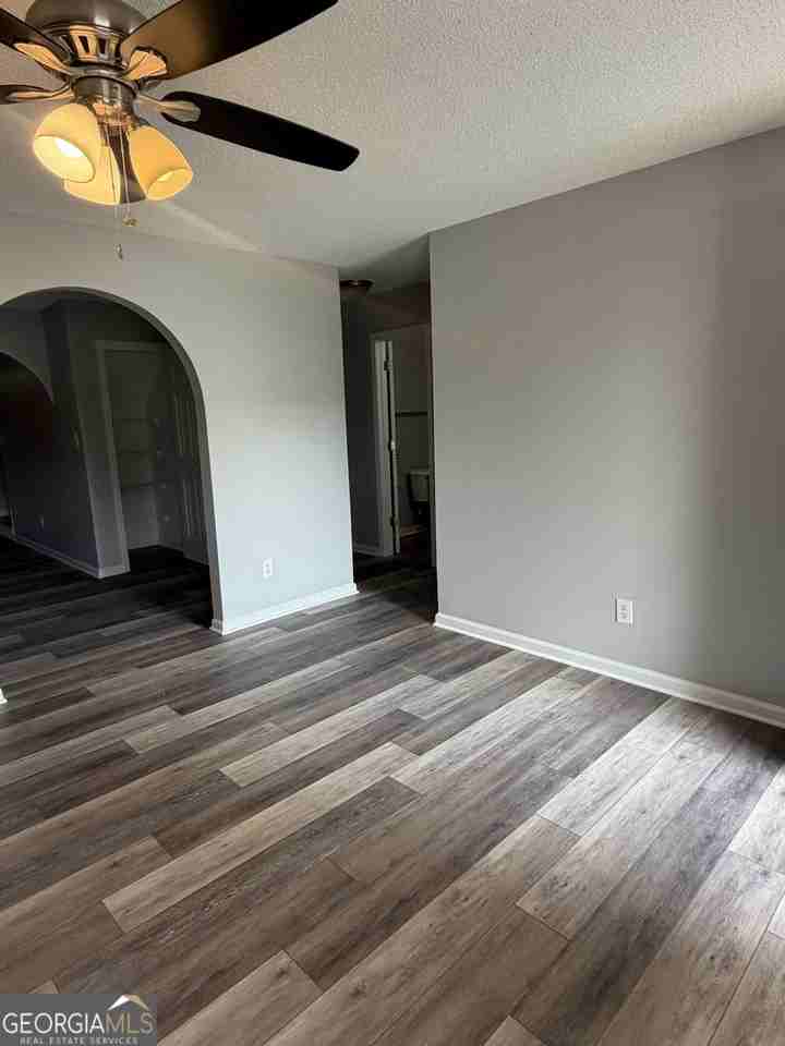 4792 Golod Way - Photo 6 of 8