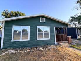 612 Pulliam St - Photo 1 of 1