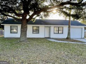 154 Greenacre Cir N - Photo 1 of 1