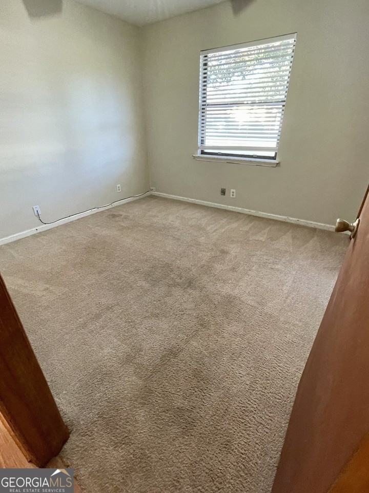 154 Greenacre Cir N - Photo 6 of 13