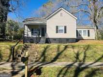 1318 Forrest Ave - Photo 1 of 1