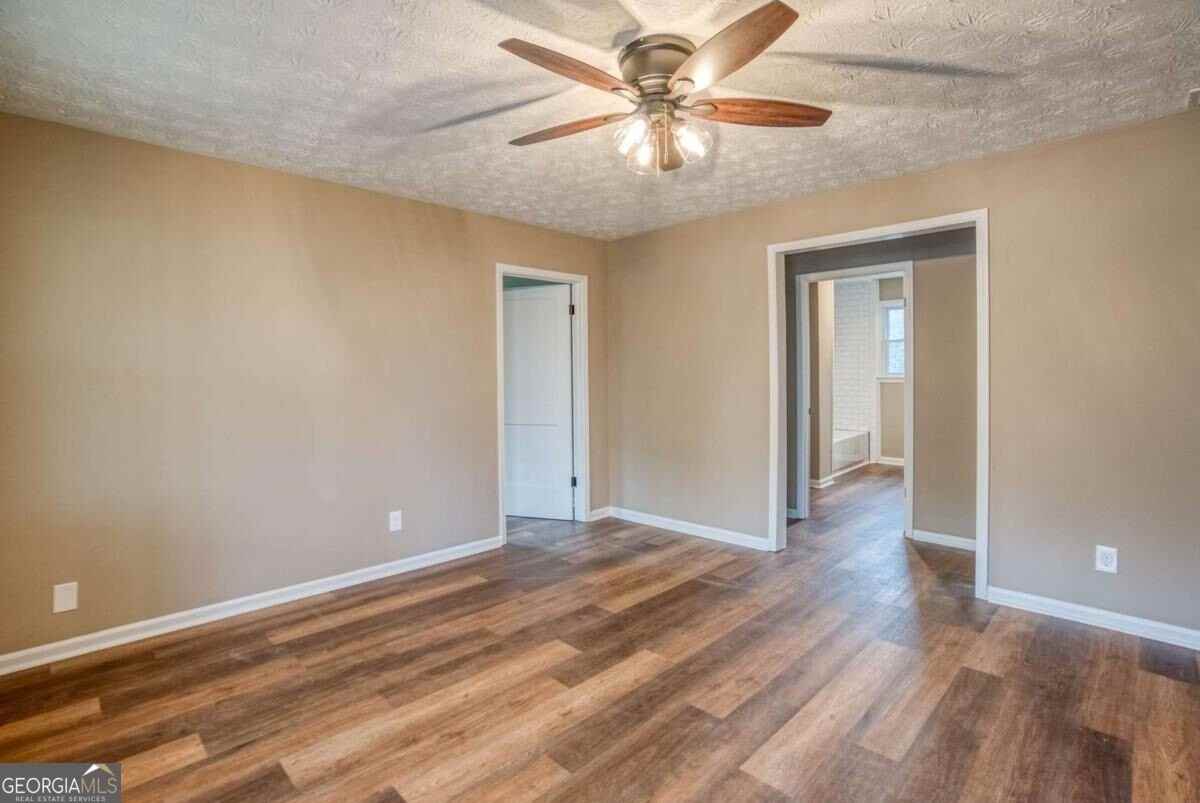 1740 Bold Springs Rd - Photo 3 of 26