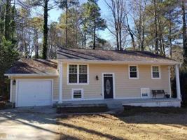 featured image of 402 Hip Pocket Rd