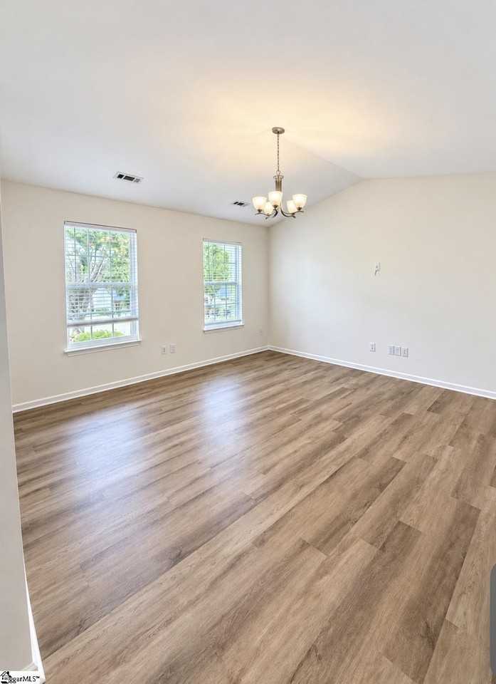 9 Falcon Ridge Way - Photo 3 of 15