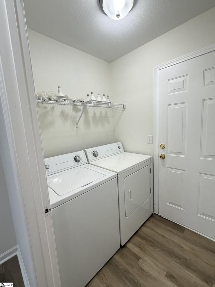 9 Falcon Ridge Way - Photo 6 of 15