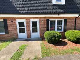 featured image of 1156 Smith Rd