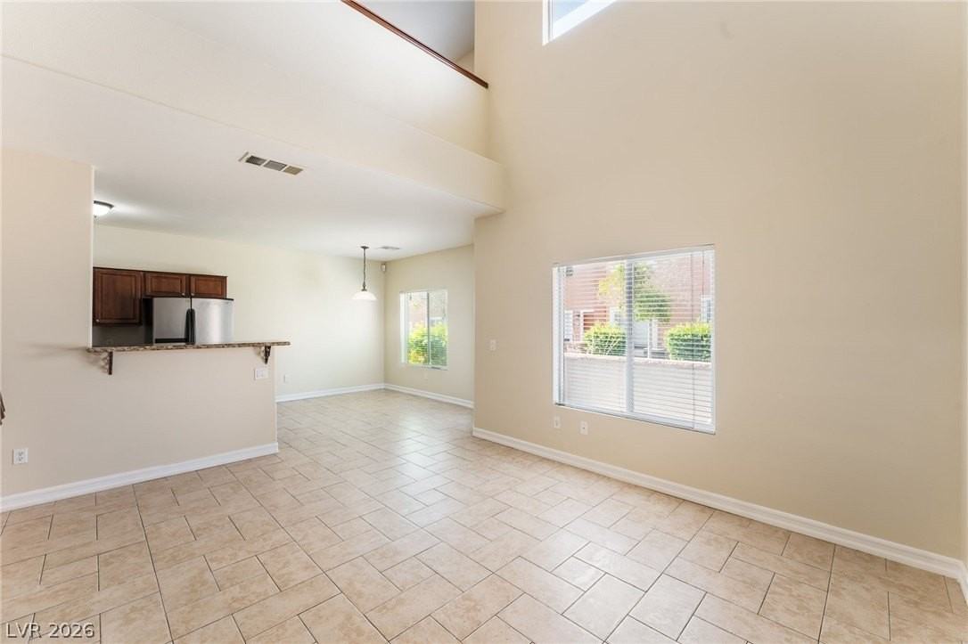 10563 Gold Shadow Ave - Photo 5 of 44