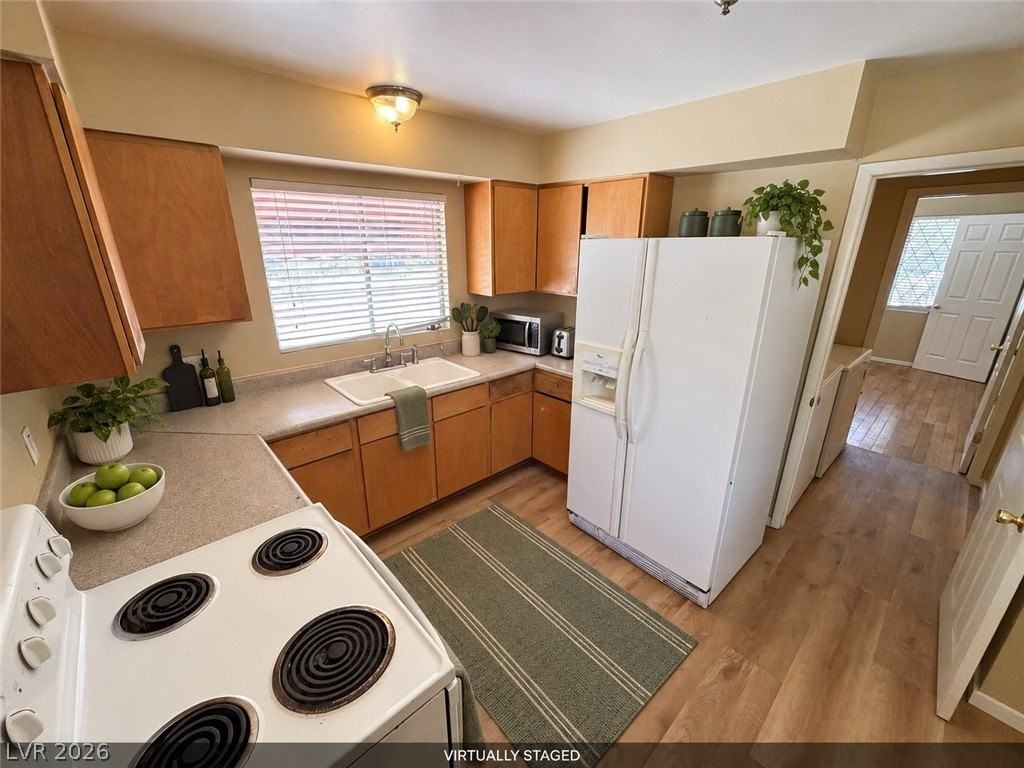 821 Griffith Ave - Photo 5 of 17