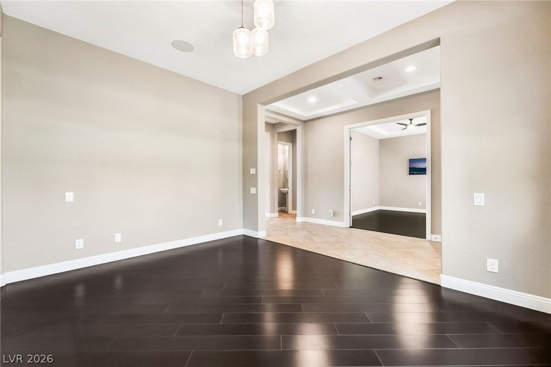 2501 Luberon Dr - Photo 3 of 27