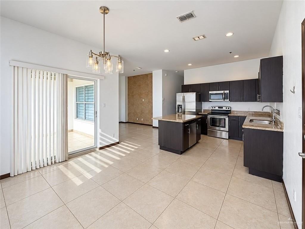 4217 Colbath Ave #445B - Photo 4 of 23
