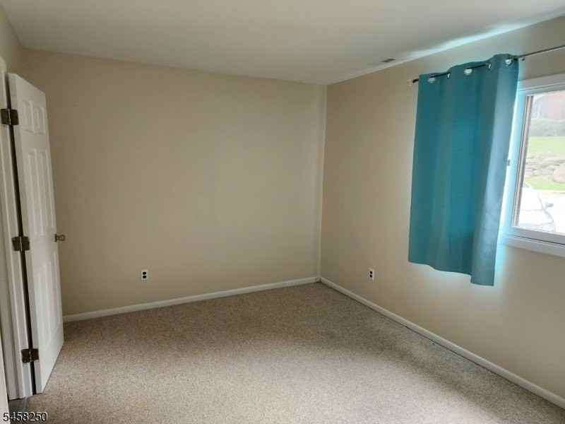 5 Red Lodge Dr Unit 6 - Photo 5 of 6