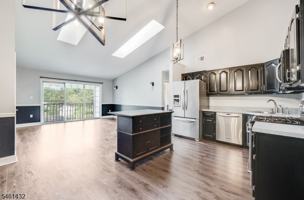 featured image of 3910 Graham Ct