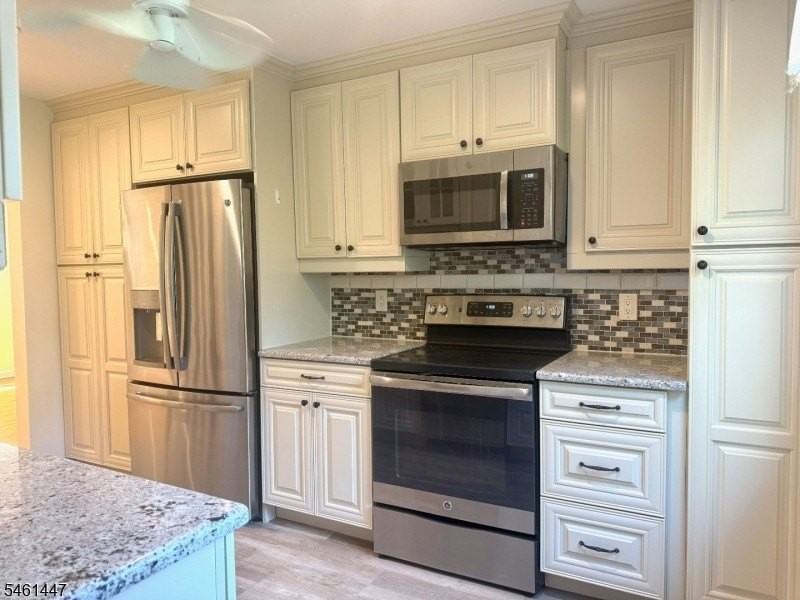 93 Troy Dr Apt A #A - Photo 7 of 19