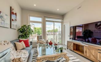 923 College Street #D - Photo 1 of 1