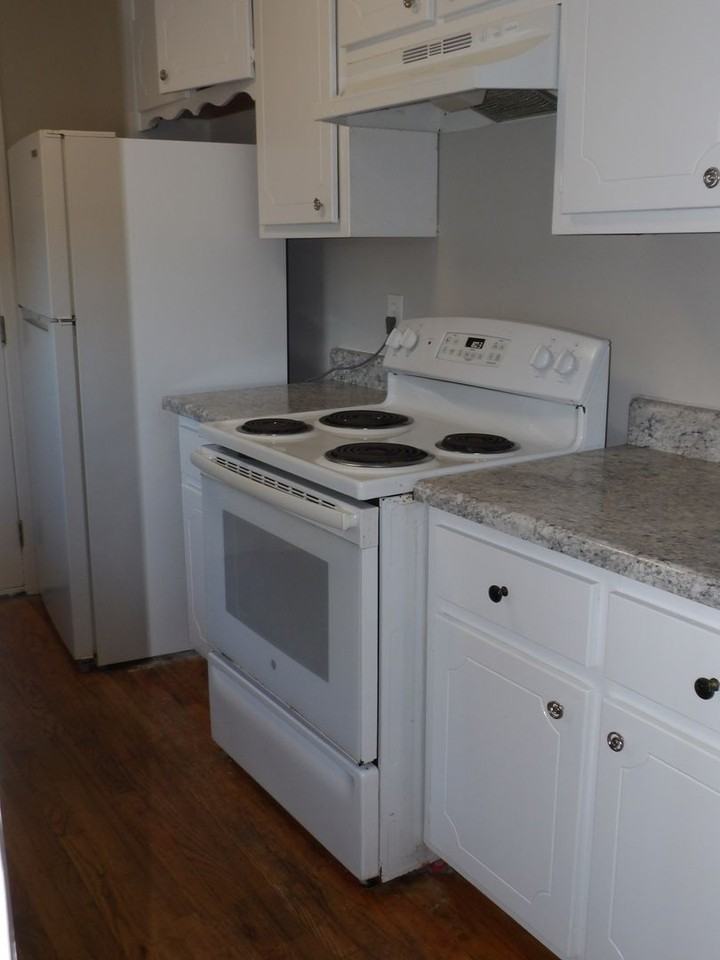 635 S West St - Photo 6 of 18