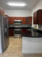 featured image of 3200 Nw 5th Ter