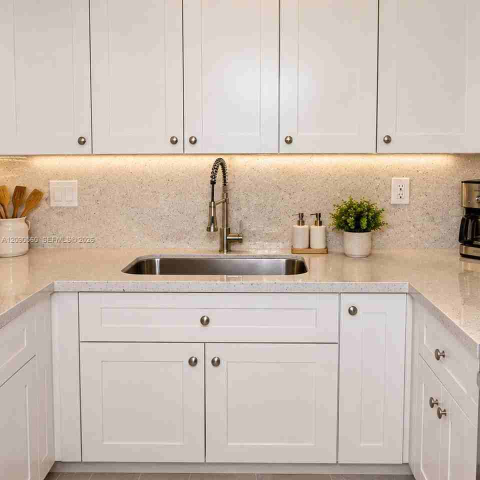 677 Trace Cir #677 - Photo 2 of 7