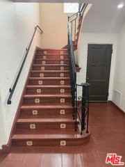313 S Peck Dr - Photo 6 of 8