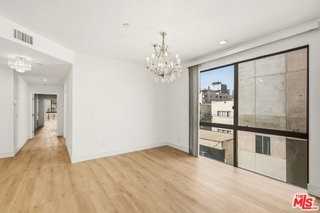 121 S Canon Dr #203 - Photo 2 of 8