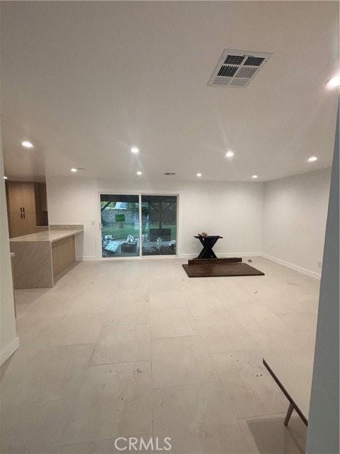 23453 Mobile St - Photo 2 of 8