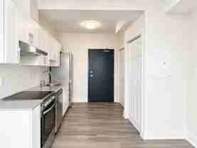 293 Kenilworth Avenue North #4 - Photo 1 of 1