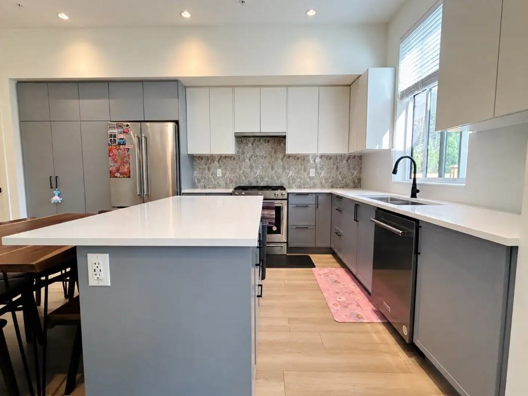 7640 197 Street #4X - Photo 4 of 18