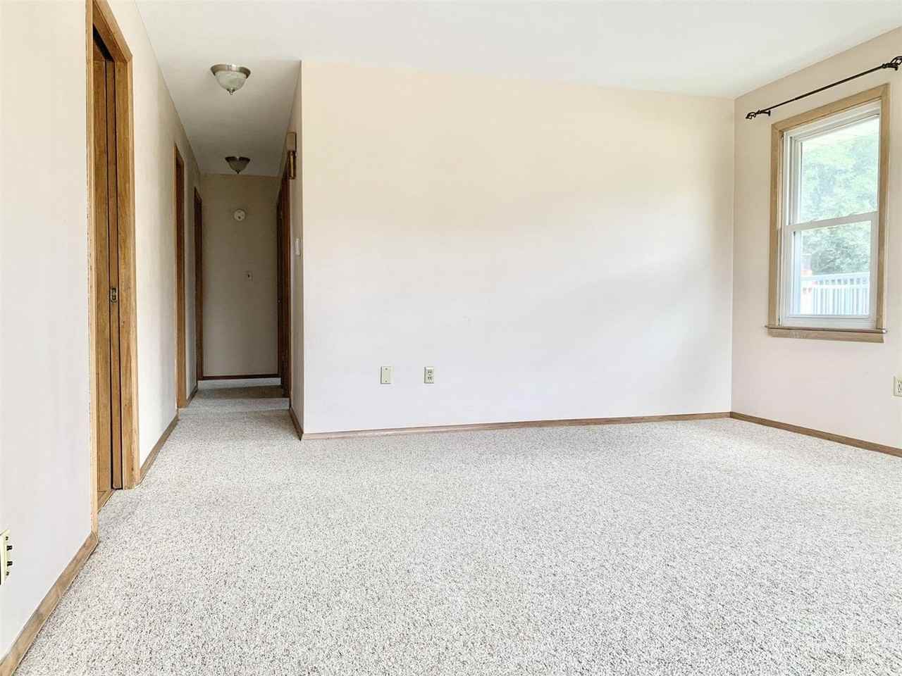1508 Walnut Street - Photo 4 of 28