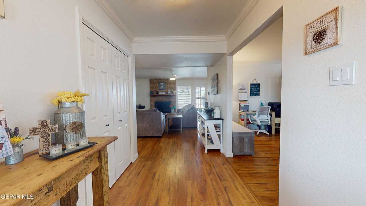453 El Camino Dr - Photo 6 of 41