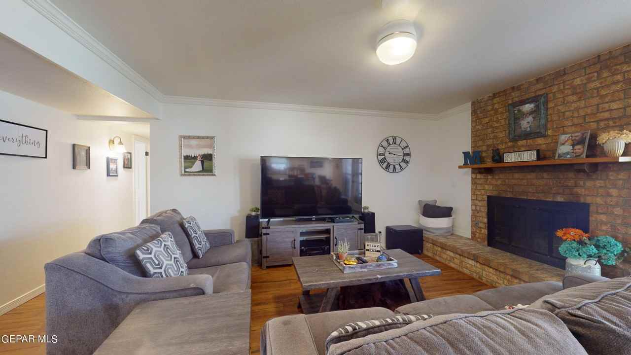 453 El Camino Dr - Photo 7 of 41
