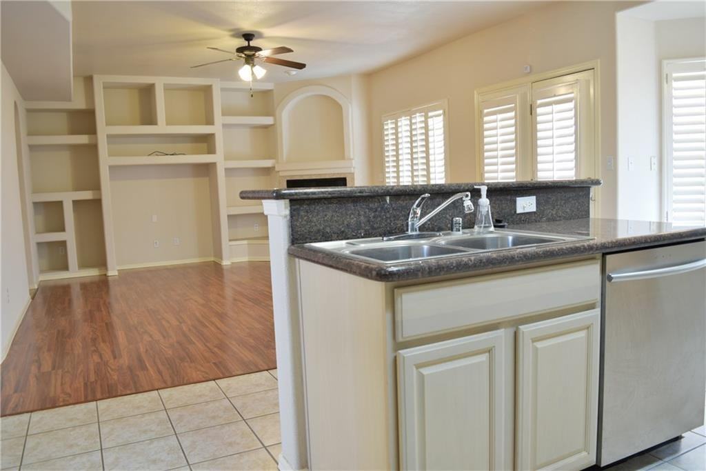 6332 Franklin Vista Dr - Photo 7 of 39