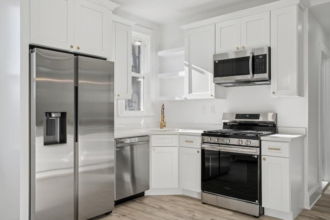 502 Gregory Ave #2 - Photo 5 of 16