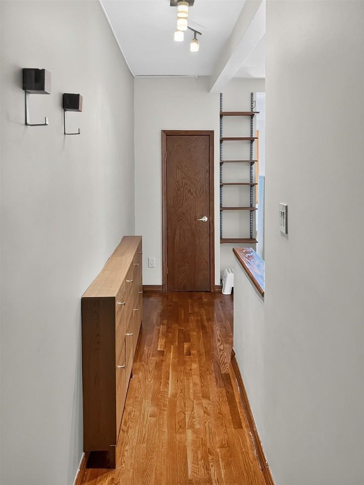 6209 - 6215 BLVD E #4ES - Photo 2 of 15