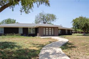 featured image of 1907 School Ln