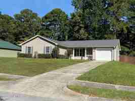 featured image of 415 Mark Ln
