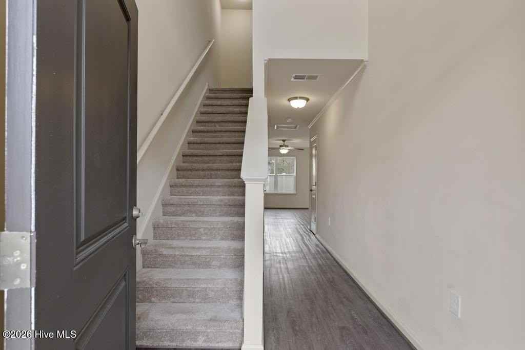 245 Boyington Place Rd - Photo 3 of 22