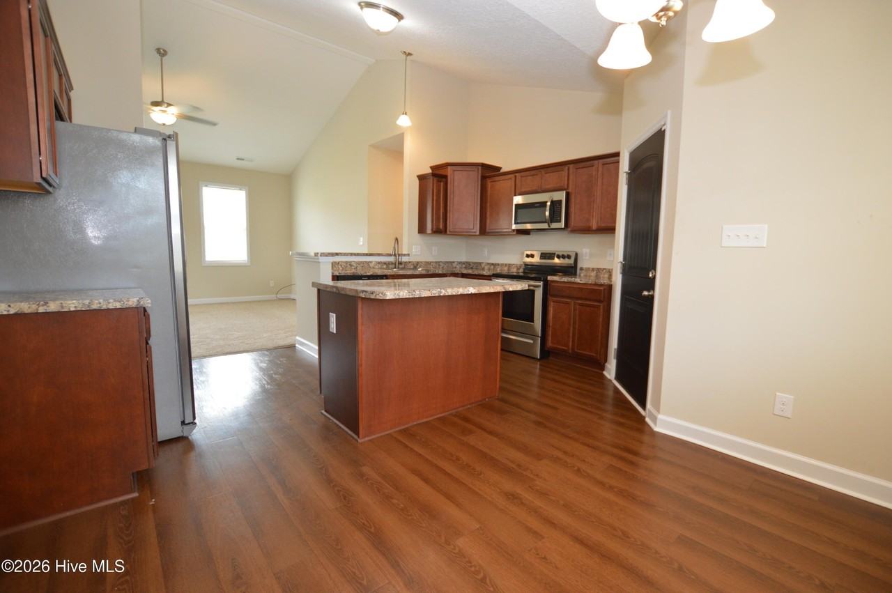 508 New Hanover Trl - Photo 5 of 24