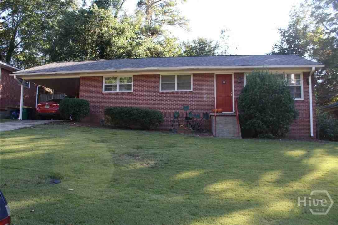 566 Woodland Hills Dr
