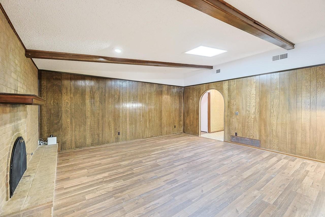 3311 88th St - Photo 4 of 50