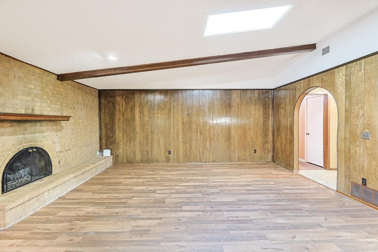 3311 88th St - Photo 5 of 50
