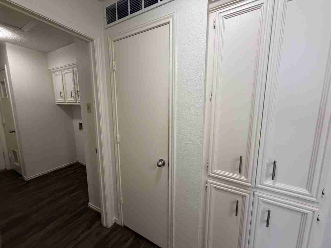 6808 Frankford Ave - Photo 6 of 12