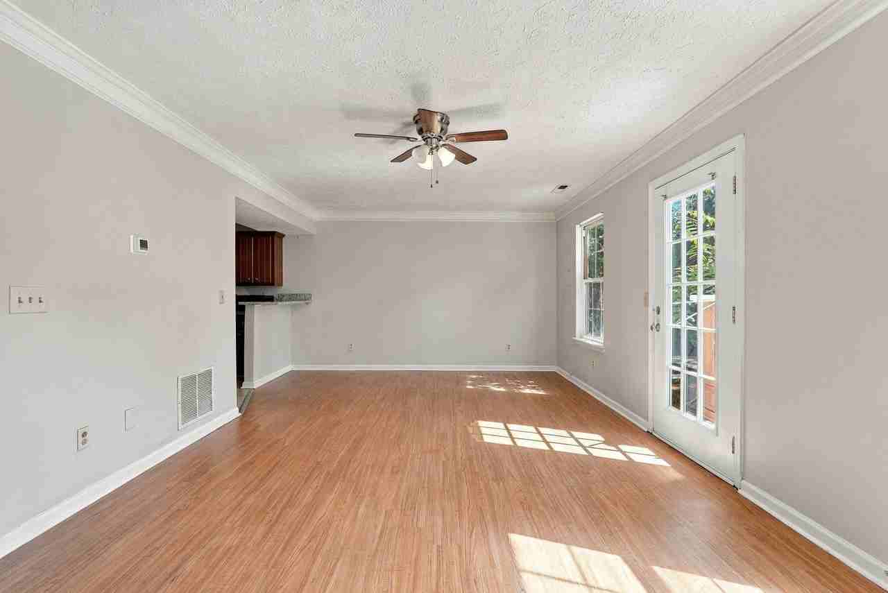 119 Crosskey Rd - Photo 7 of 33