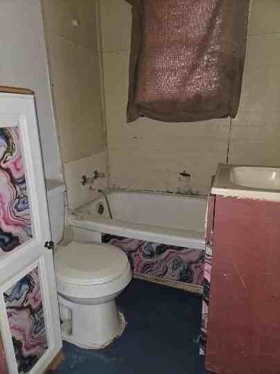 200 Liberty St Apt 4 - Photo 7 of 8