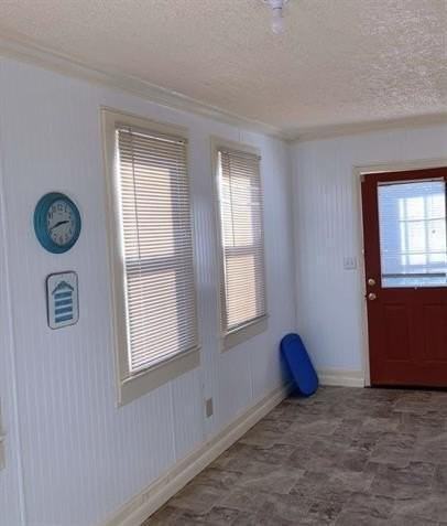 145 Clara St - Photo 7 of 10