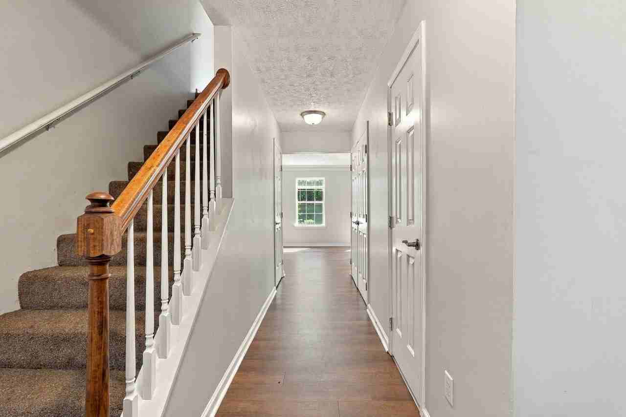 125 Crosskey Rd - Photo 5 of 30