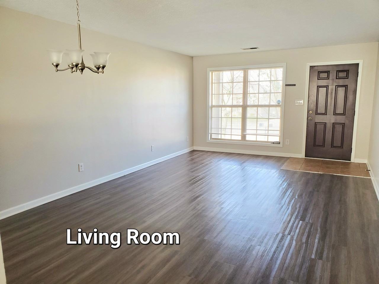 680 Lucille Dr - Photo 3 of 18